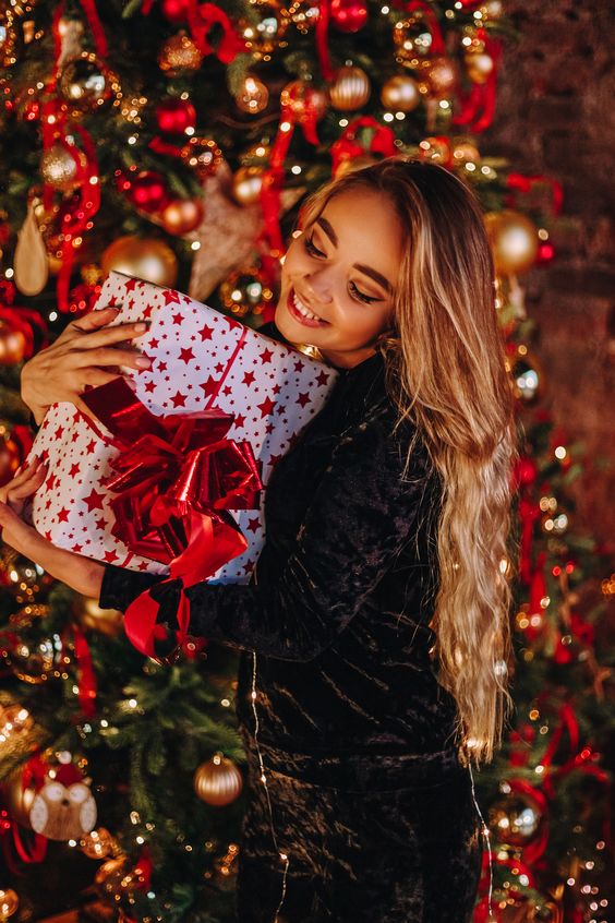 Mẹo chụp ảnh noel ai cũng đẹp: ánh sáng, background, concept